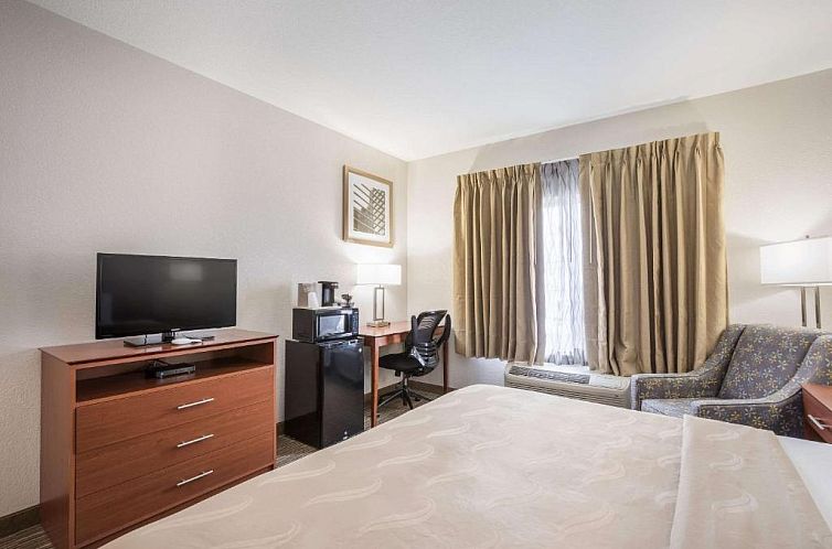 Quality Inn & Suites Lodi