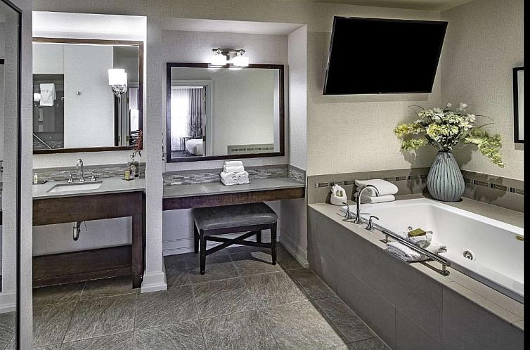 DoubleTree by Hilton Modesto