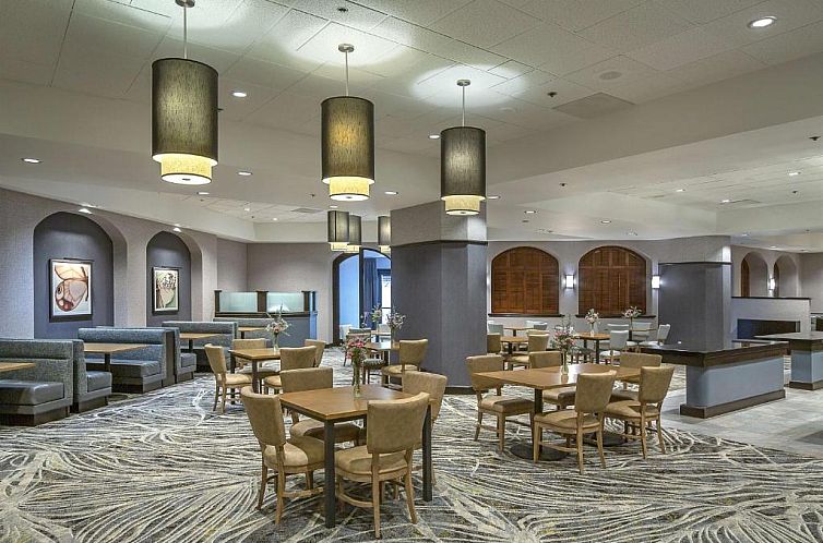 DoubleTree by Hilton Modesto