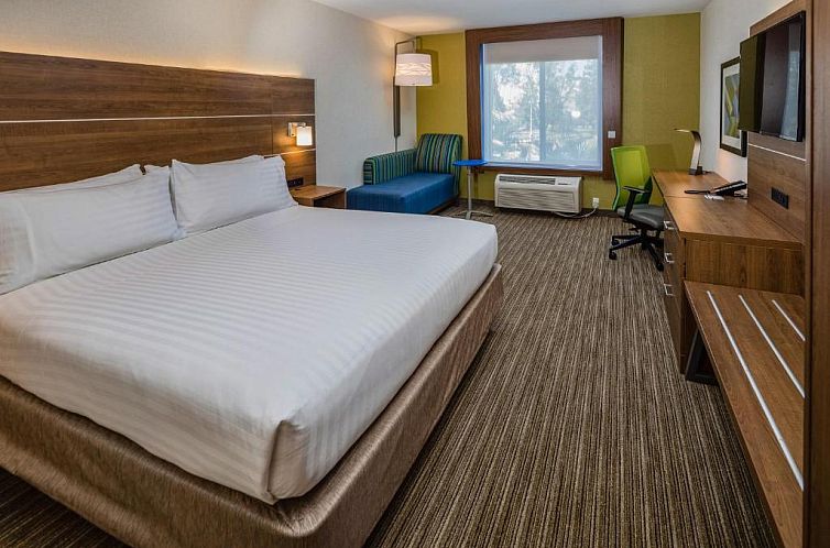 Holiday Inn Express Hotel & Suites Modesto-Salida, an IHG Ho