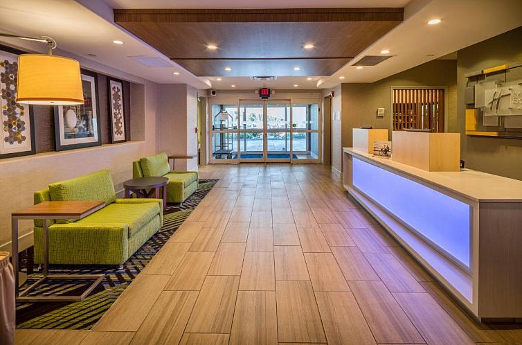 Holiday Inn Express Hotel & Suites Modesto-Salida, an IHG Ho