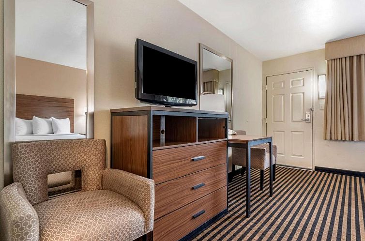 Best Western Town House Lodge