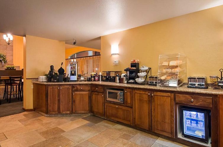 Best Western Palm Court Inn