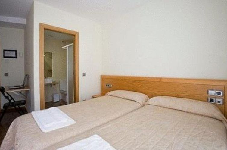 Amolls Restaurant i Habitacions