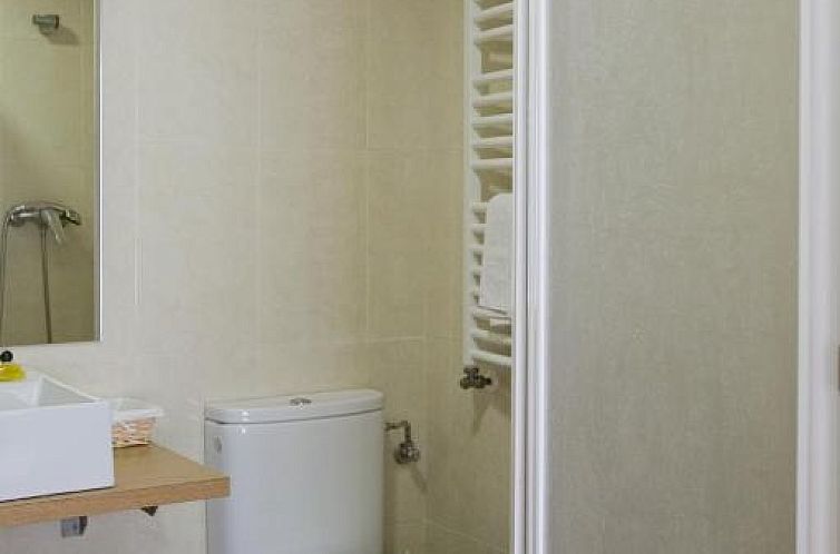 Amolls Restaurant i Habitacions