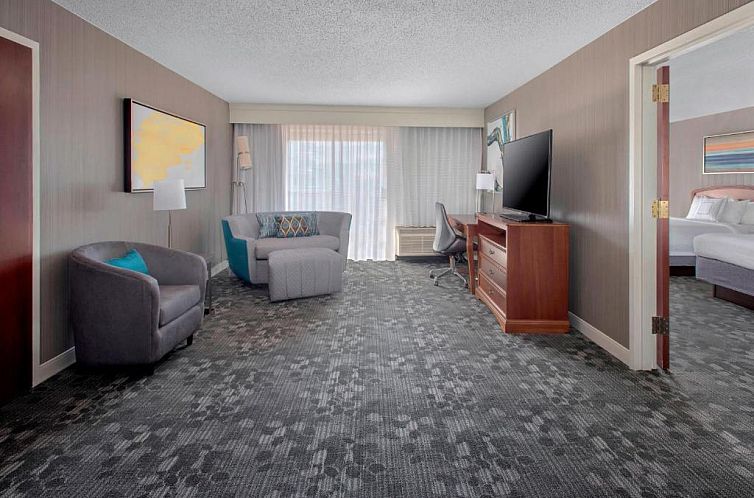 Courtyard by Marriott Basking Ridge