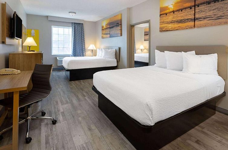 Days Inn & Suites by Wyndham Cherry Hill - Philadelphia