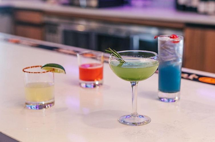 Holiday Inn Philadelphia-Cherry Hill, an IHG Hotel