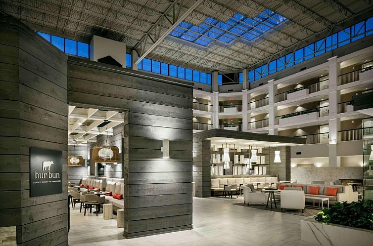 Hilton Suites Brentwood