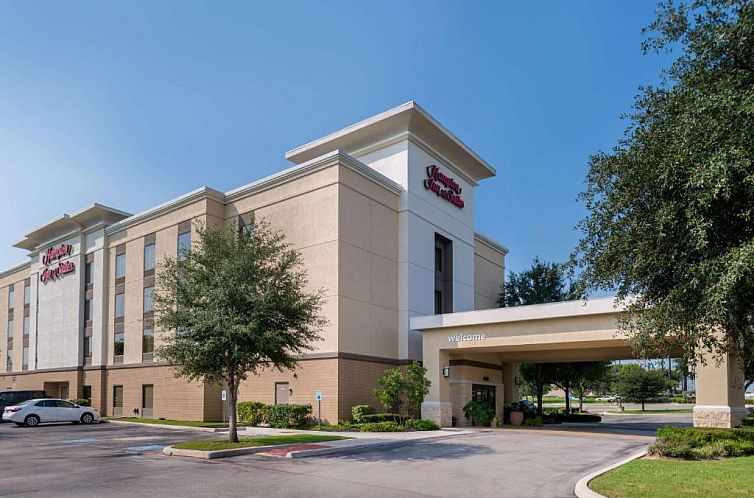 Hampton Inn and Suites Schertz