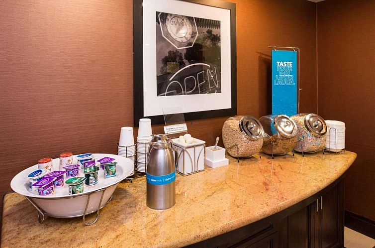 Hampton Inn and Suites Schertz