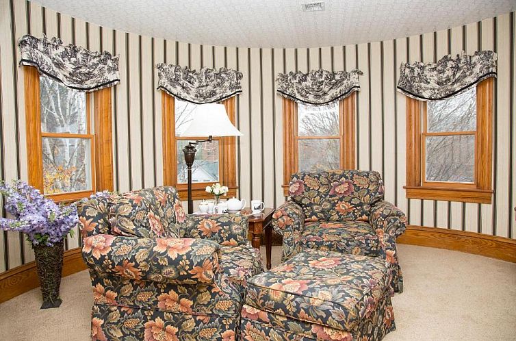 Glynn House Inn