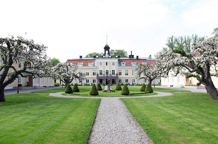 Södertuna Slott