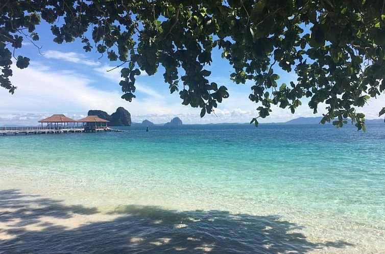 Koh Ngai Resort