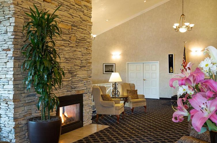 The Marina Inn on San Francisco Bay