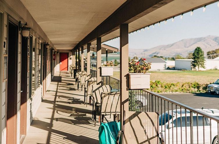 Mountain View Lodge