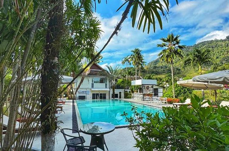 Serenity Lakeside Resort