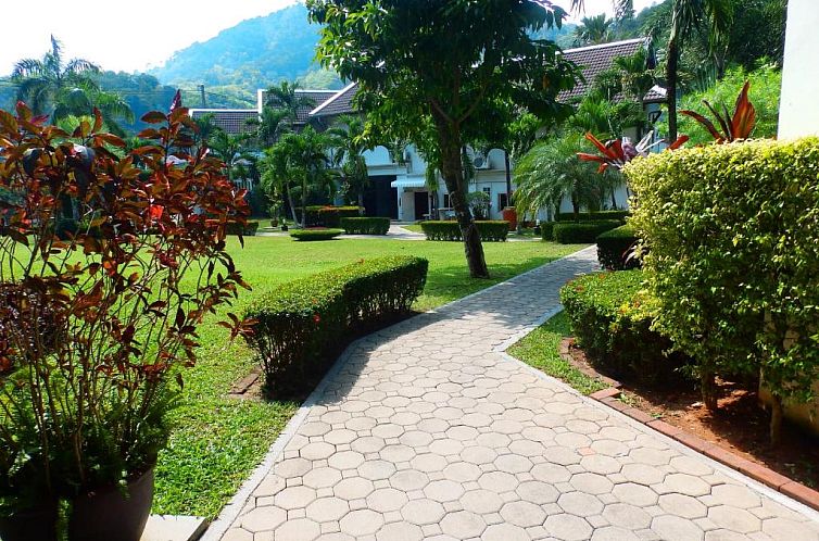 Serenity Lakeside Resort