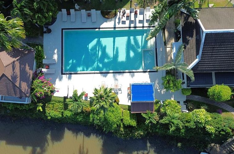 Serenity Lakeside Resort