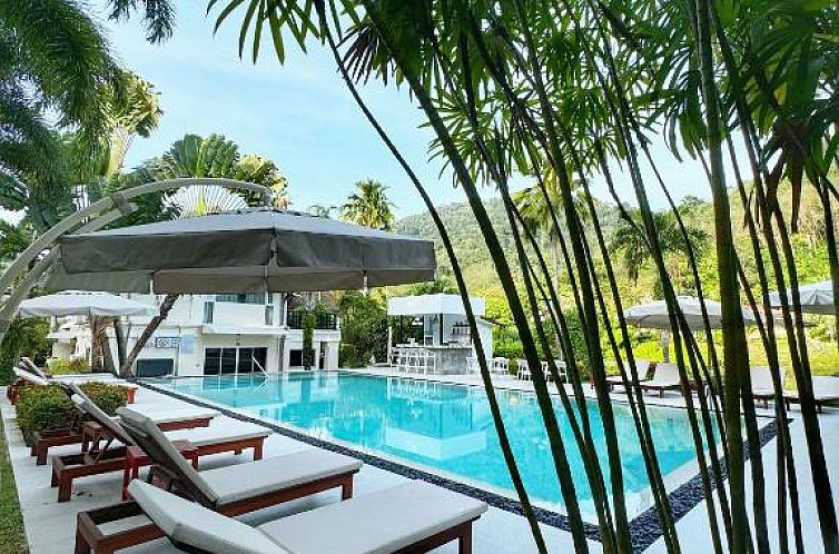 Serenity Lakeside Resort