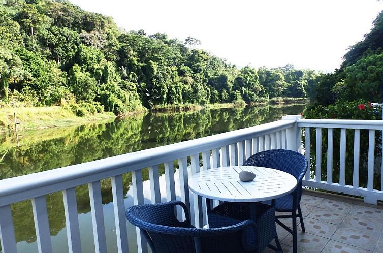 Serenity Lakeside Resort