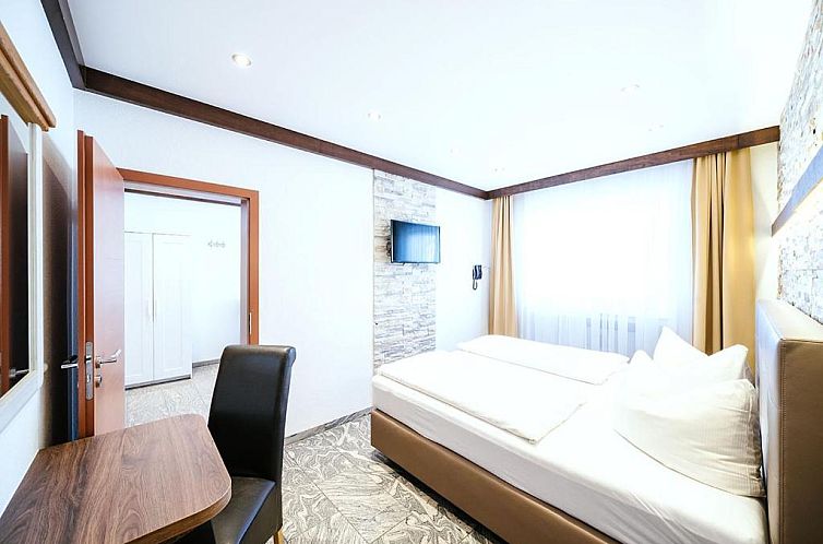 Central City Hotel