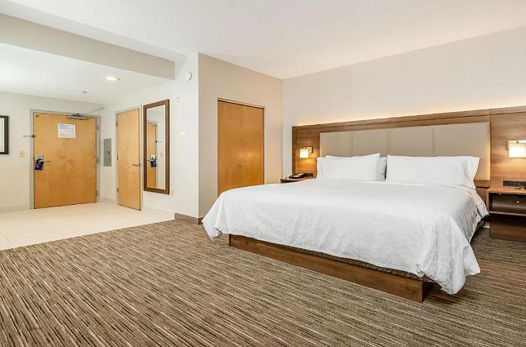 Holiday Inn Express Fremont - Milpitas Central, an IHG Hotel