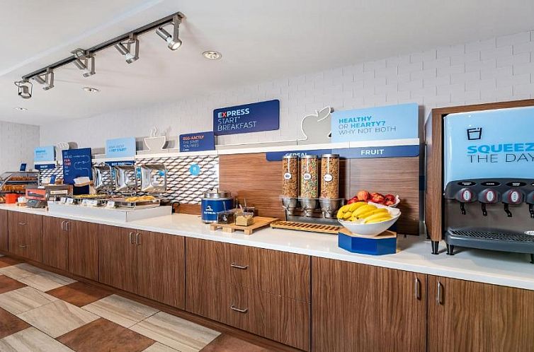 Holiday Inn Express Fremont - Milpitas Central, an IHG Hotel