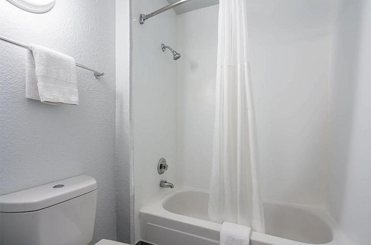 Motel 6-Fremont, CA - North