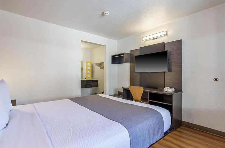 Motel 6-Fremont, CA - North