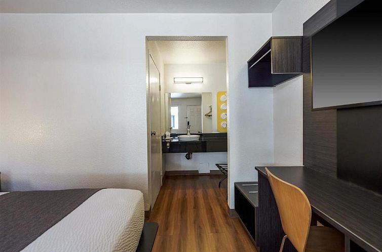 Motel 6-Fremont, CA - North