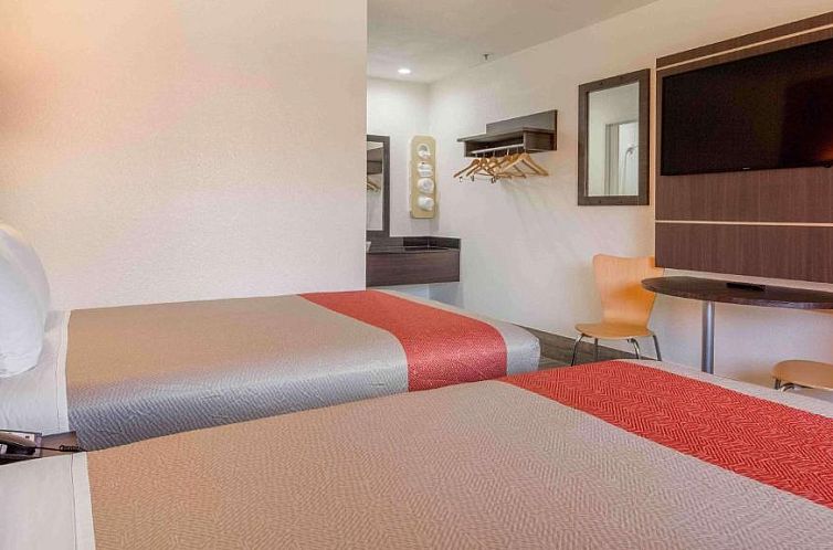 Motel 6-Fremont, CA - South