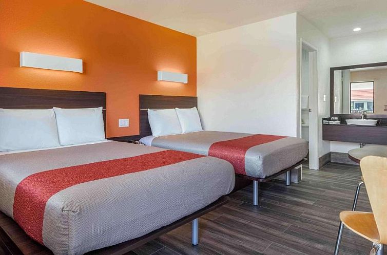 Motel 6-Fremont, CA - South