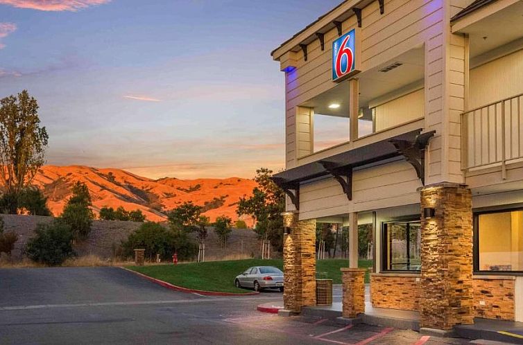 Motel 6-Fremont, CA - South