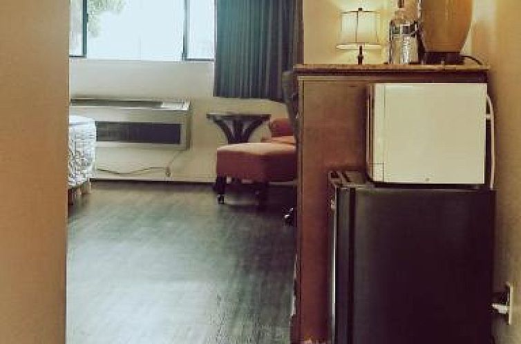 GuestHouse Inn Enumclaw