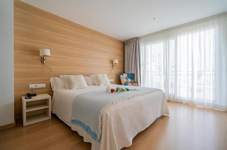 Guest house 7716014 - Apartment Mallorca - Hostal Menurka