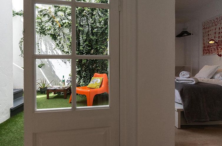 Cheap & Chic Hotel