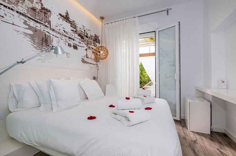 Hotel Abril 37