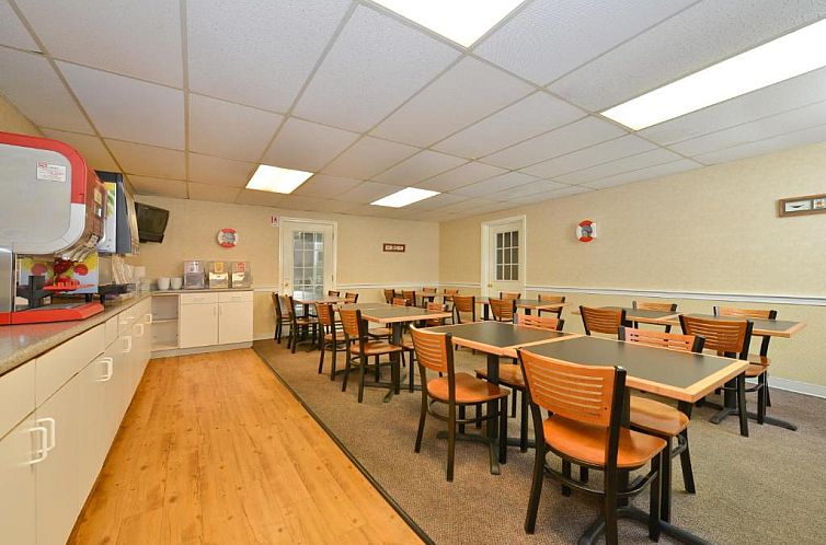 Sandwich Lodge & Resort