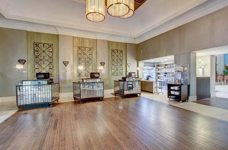 Crowne Plaza Charleston, an IHG Hotel