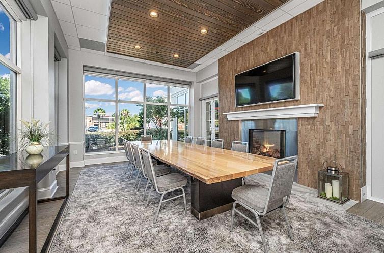 Hilton Garden Inn Charleston Airport