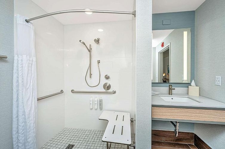 Hilton Garden Inn Charleston Airport