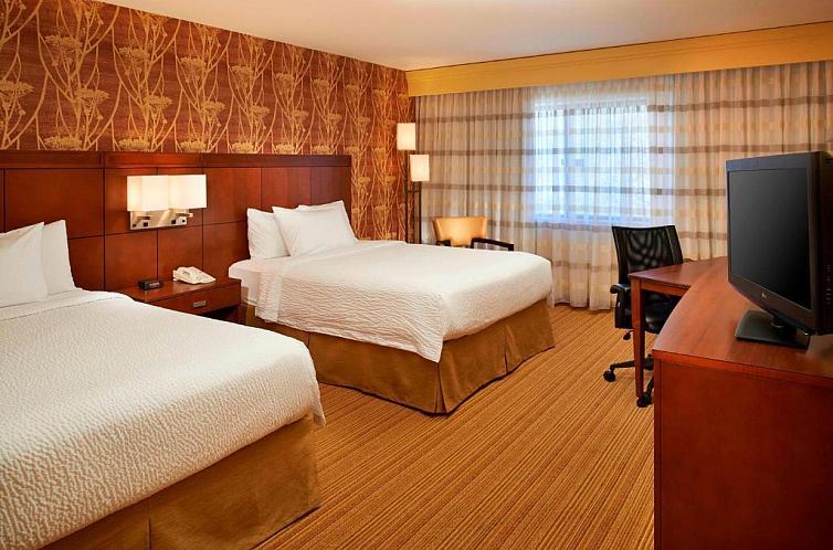 Courtyard Detroit Utica