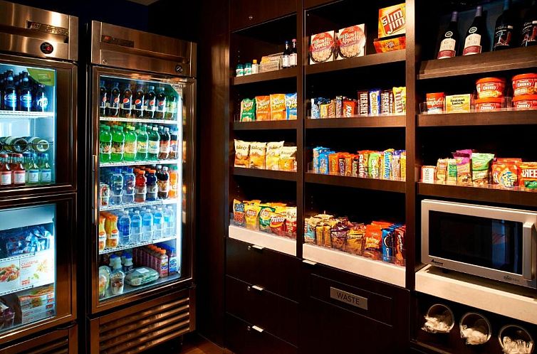 Courtyard Detroit Utica