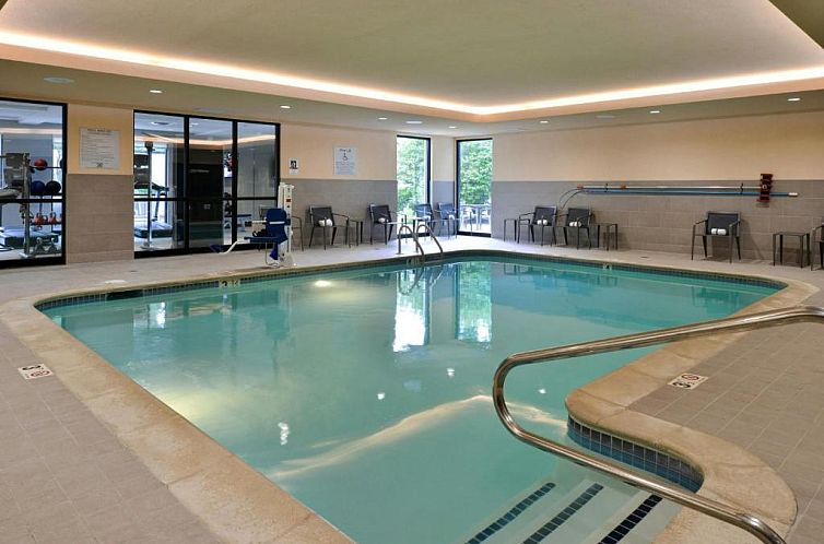 Courtyard Detroit Utica