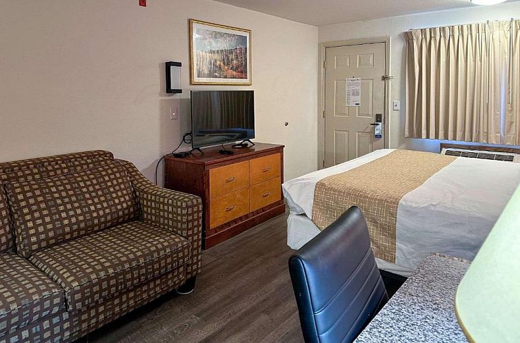 Travelodge by Wyndham Seattle North/Edmonds