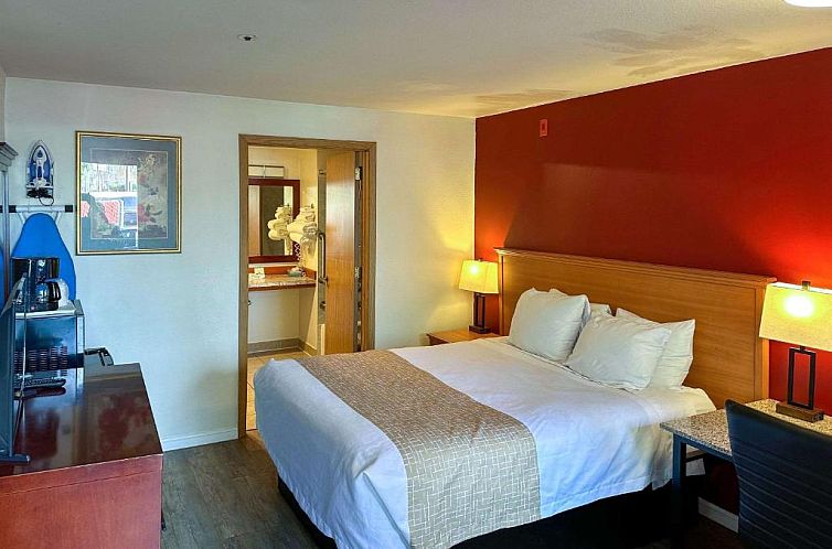 Travelodge by Wyndham Seattle North/Edmonds