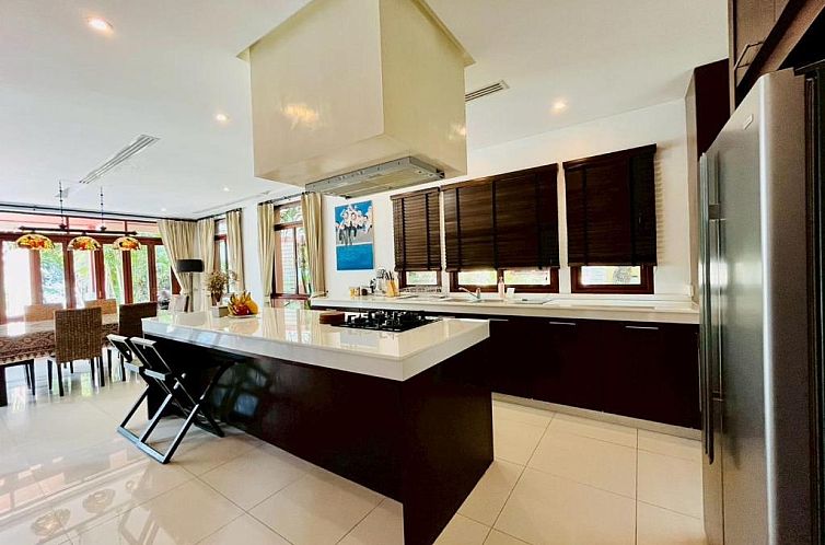 Amatapura Beachfront Villa 12, SHA Certified