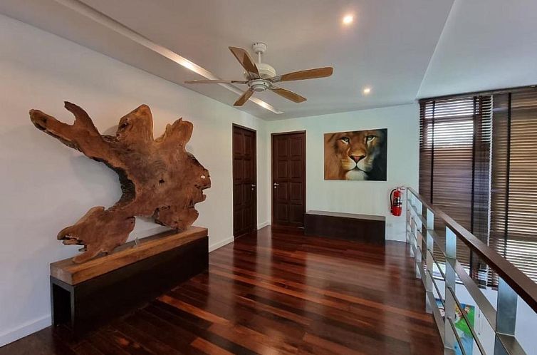 Amatapura Beachfront Villa 12, SHA Certified