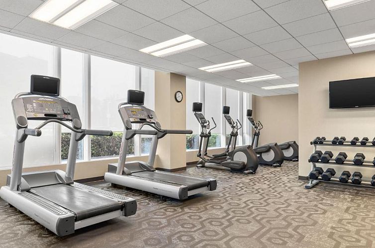 Residence Inn by Marriott The Bronx at Metro Center Atrium